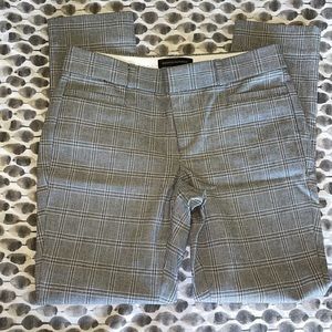 Banana Republic Sloan b&w plaid straight leg pants size 0
